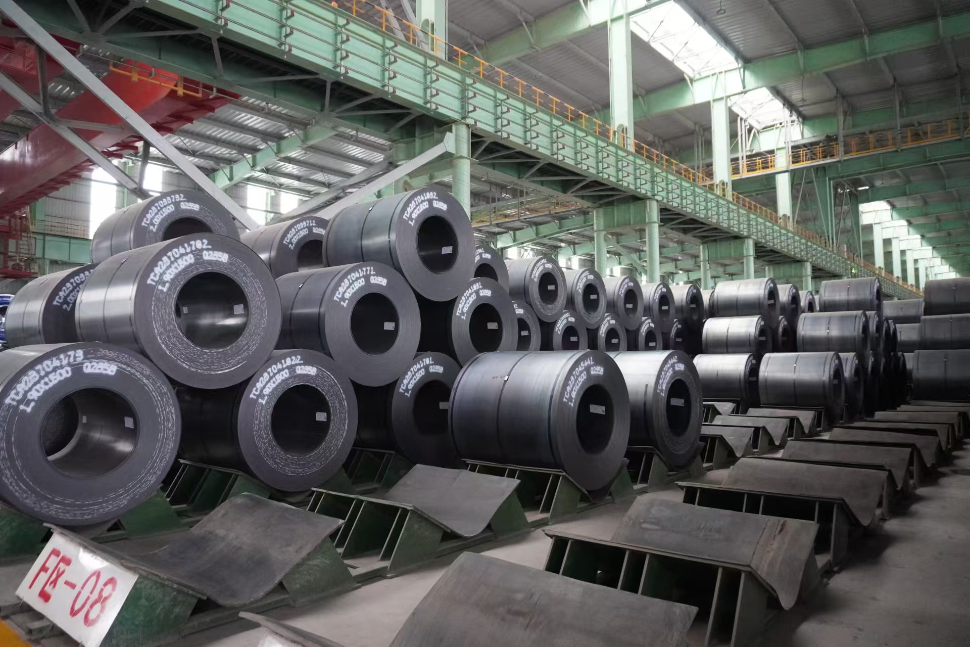 مشروع تصميم وتصنيع قالب من البلاستيك ، قالب معد